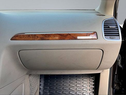 Used 2014 Audi Q7 TDI Prestige w/ Prestige Package AWD/4WD image 17