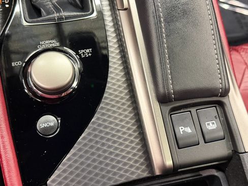 Used 2016 Lexus GS 350 F Sport w/ F Sport Package RWD image 32