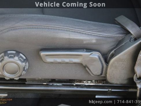 Used 2023 Jeep Wrangler Sport image 26