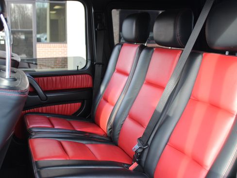 Used 2018 Mercedes-Benz G 63 AMG 4MATIC image 28