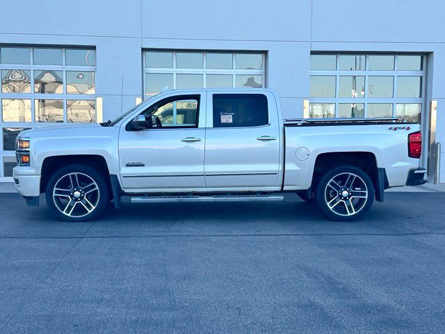 Used 2015 Chevrolet Silverado 1500 High Country w/ High Country Premium Package AWD/4WD image 3