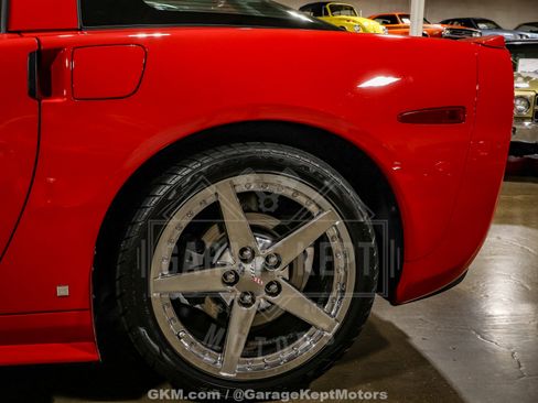 Used 2007 Chevrolet Corvette Coupe image 34