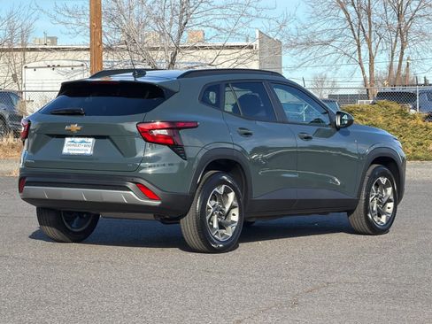 New 2026 Chevrolet Trax LT w/ Driver Confidence Package image 2