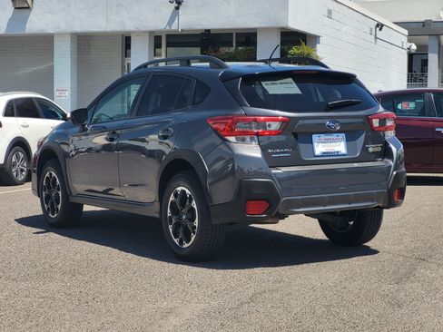 Used 2021 Subaru Crosstrek 2.0i AWD/4WD image 3