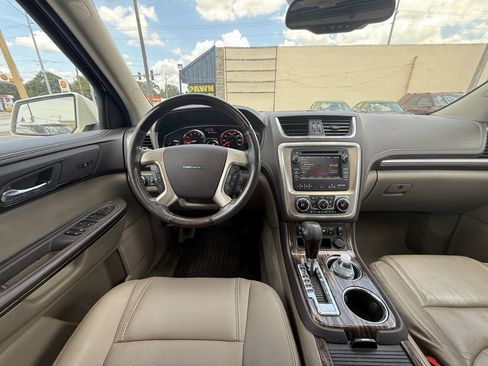 Used 2014 GMC Acadia Denali FWD image 16