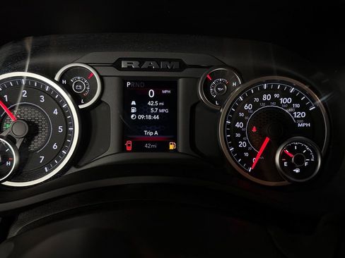 Used 2025 RAM 2500 Tradesman AWD/4WD image 19
