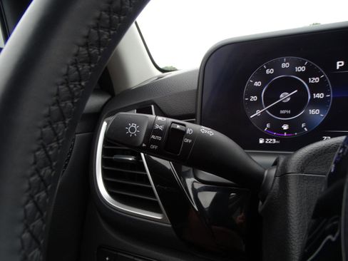 Used 2024 Kia Seltos S image 27