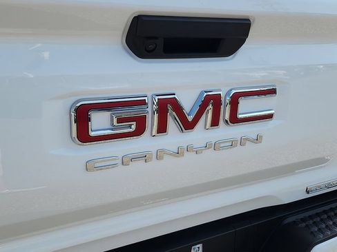 Certified 2026 GMC Canyon Elevation AWD/4WD image 30