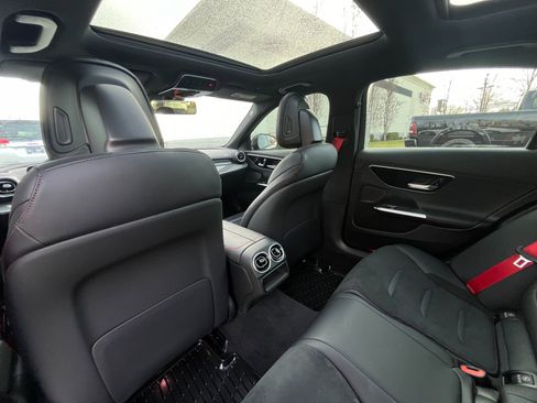 Used 2023 Mercedes-Benz C 43 AMG 4MATIC Sedan image 49