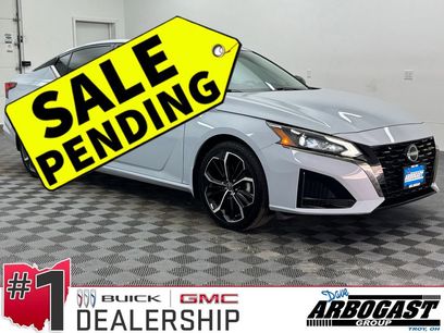 Used 2023 Nissan Altima 2.5 SR
