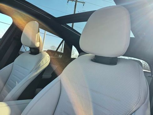 New 2026 Mercedes-Benz GLC 300 4MATIC image 18