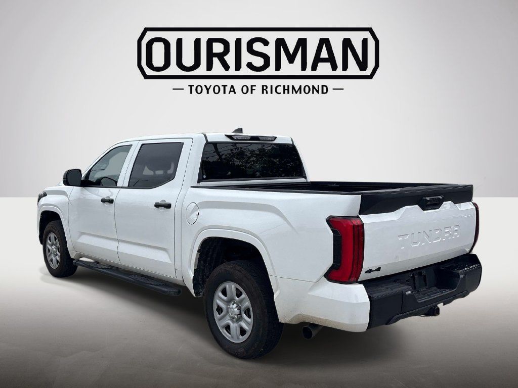 Used 2025 Toyota Tundra SR w/ SR Tow Package AWD/4WD image 7