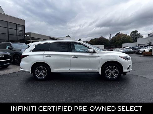 Certified 2019 INFINITI QX60 Luxe w/ Essential Package image 14