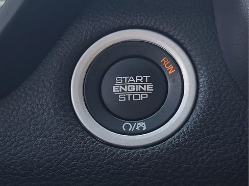 Used 2023 RAM 1500 Laramie image 15