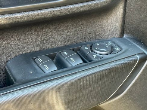 Used 2024 Chevrolet Silverado 2500 Custom w/ Custom Value Package AWD/4WD image 30