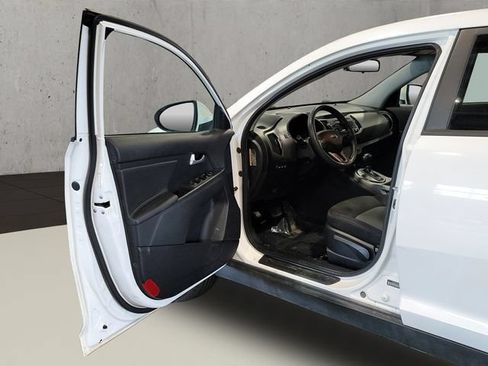 Used 2016 Kia Sportage LX FWD image 34