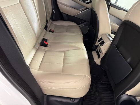 Used 2018 Land Rover Range Rover Velar R-Dynamic SE AWD/4WD image 26