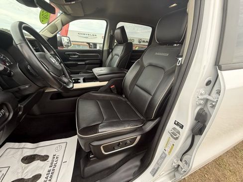 Used 2022 RAM 1500 Laramie image 9