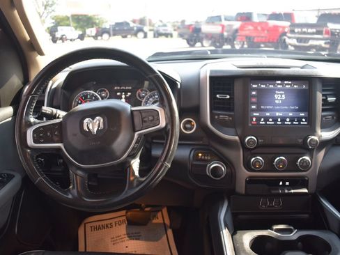 Used 2020 RAM 1500 Big Horn RWD image 17
