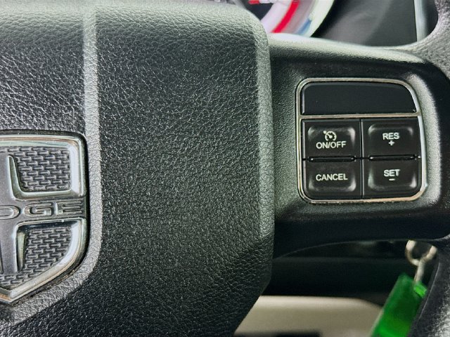Used 2017 Dodge Grand Caravan SE w/ Power Window Group FWD image 12