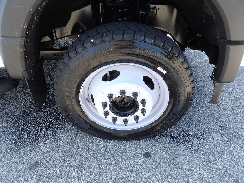 Used 2025 Ford F550 4x4 Crew Cab image 63