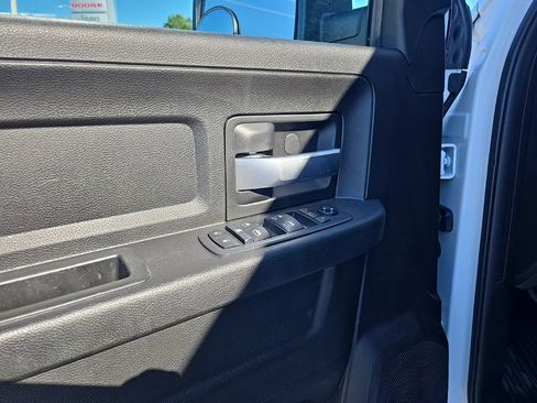 Used 2019 RAM 2500 Tradesman image 39