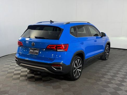 Used 2022 Volkswagen Taos SE w/ IQ.Drive SE Package image 7