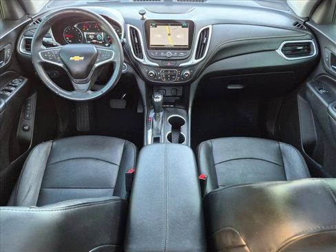 Used 2018 Chevrolet Equinox Premier AWD/4WD image 17