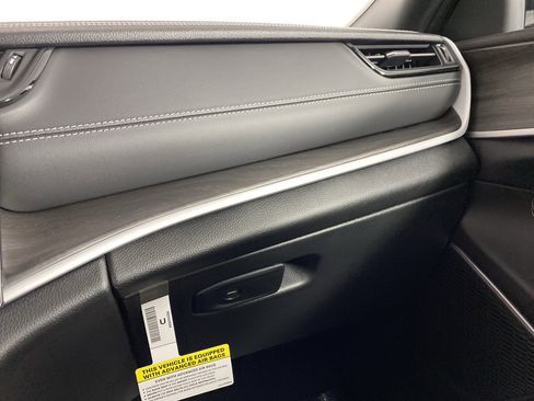 New 2026 Jeep Grand Cherokee Limited image 28