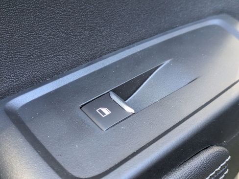 New 2025 Ford Ranger Lariat w/ FX4 Off-Road Package image 26