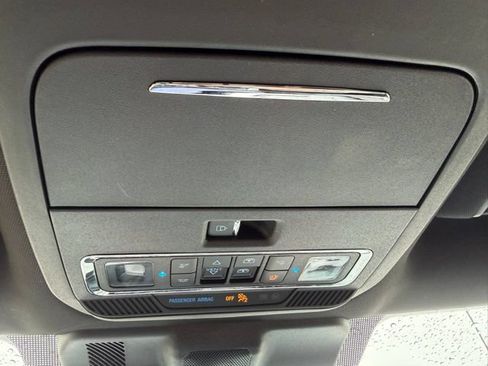 Used 2025 Ford F150 Platinum w/ Equipment Group 702A High AWD/4WD image 19