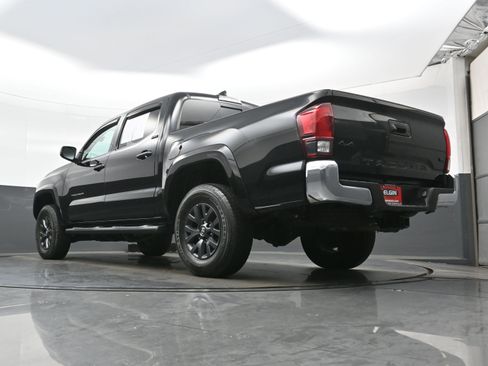Used 2023 Toyota Tacoma SR5 w/ Black Out Package (TMS) AWD/4WD image 30