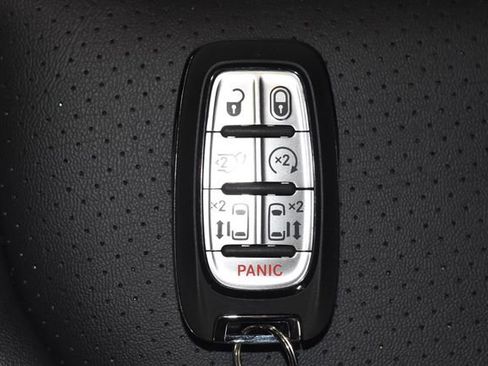 New 2026 Chrysler Voyager LX image 23