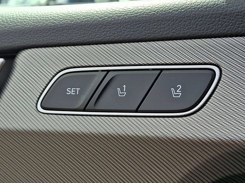 Used 2023 Hyundai Palisade SEL w/ Premium Package AWD/4WD image 28