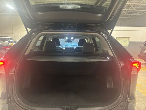 Used 2025 Toyota RAV4 XLE image 31