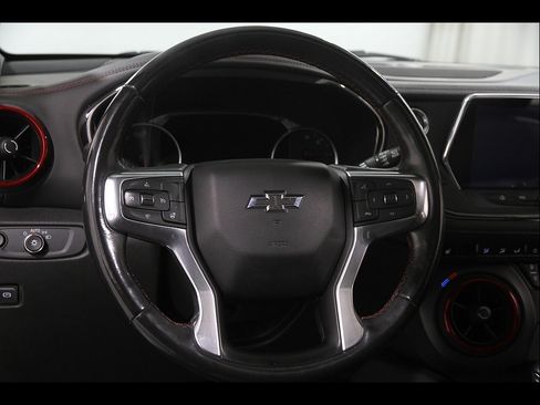 Used 2020 Chevrolet Blazer RS w/ LPO, Floor Liner Package FWD image 7