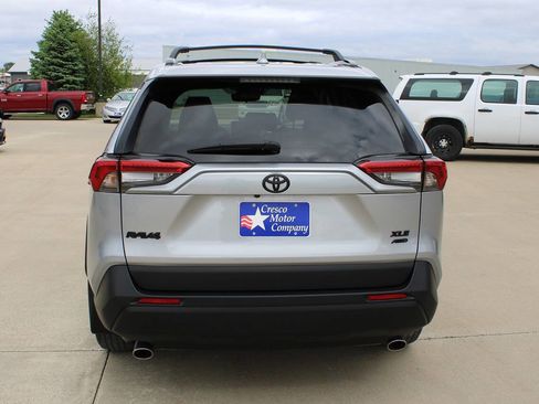 Used 2024 Toyota RAV4 XLE w/ Convenience Package AWD/4WD image 6