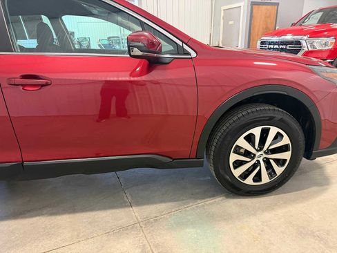 Certified 2022 Subaru Outback Premium AWD/4WD image 18