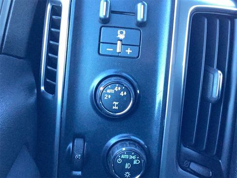 Used 2015 Chevrolet Silverado 1500 LT w/ All Star Edition image 27