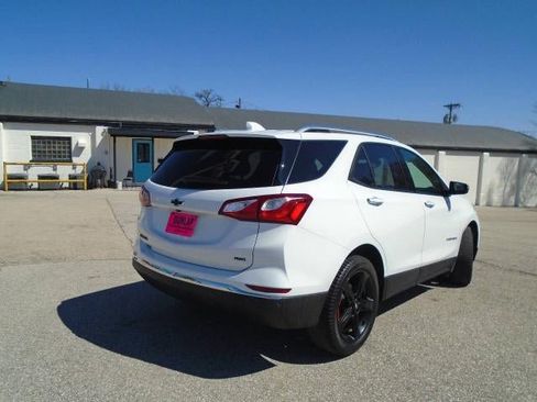 Used 2021 Chevrolet Equinox Premier w/ Redline Edition image 21