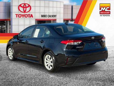 Used 2024 Toyota Corolla LE FWD image 3