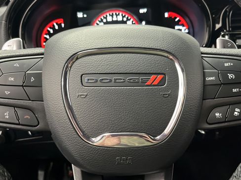 Used 2025 Dodge Durango GT AWD/4WD image 16