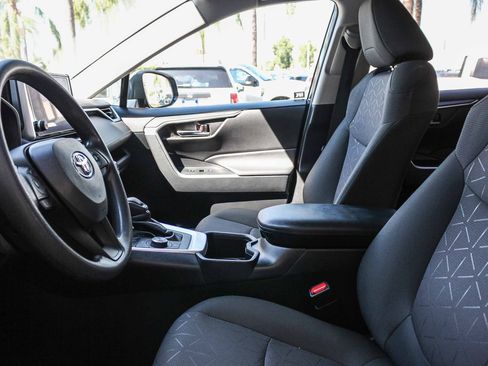 Used 2024 Toyota RAV4 XLE image 23