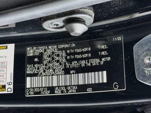 Used 2023 Lexus GX 460 w/ Black Line Special Edition AWD/4WD image 12