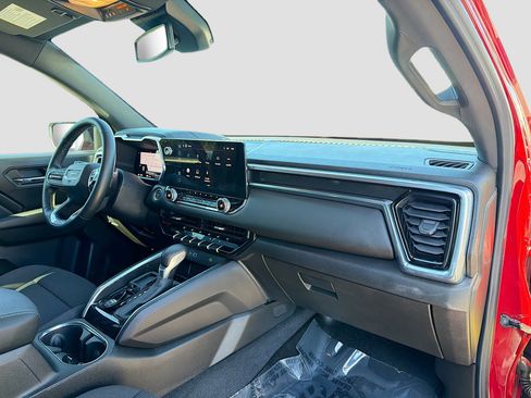 Used 2025 GMC Canyon Elevation w/ Convenience Package image 14