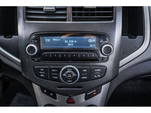 Used 2014 Chevrolet Sonic LT image 15