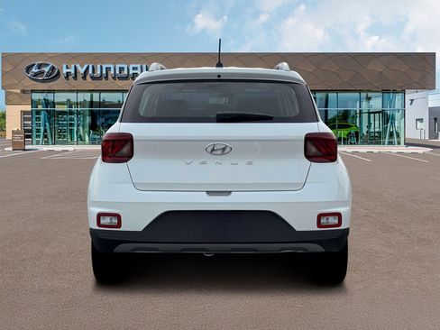 New 2026 Hyundai Venue SEL image 6