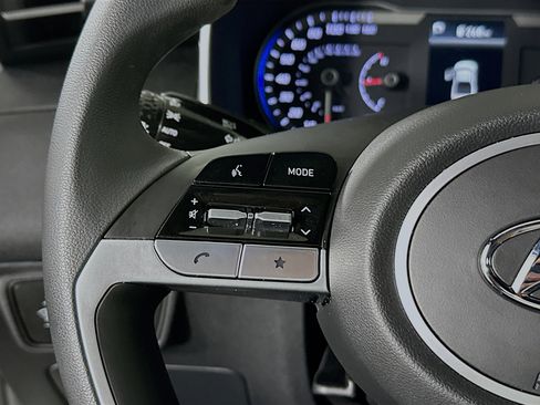 Used 2024 Hyundai Santa Cruz SEL image 16