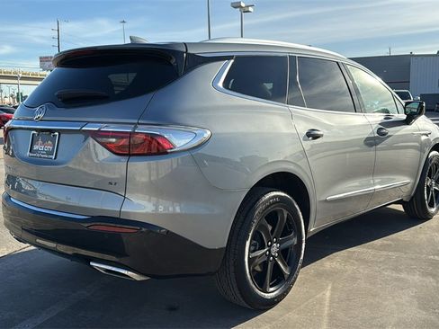 Used 2023 Buick Enclave Essence w/ Experience Buick Package image 7