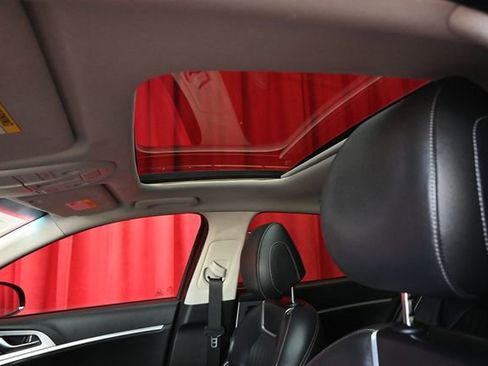 Used 2020 Genesis G70 3.3T image 16